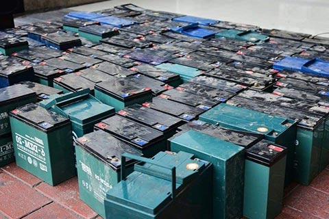 印江土家族苗族中兴上门回收蓄电池|干电瓶回收价格